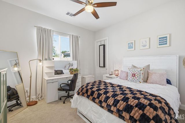 3406 Wicklow Court, Bakersfield, CA 93314