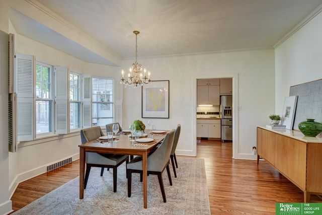 1720 N 52 Street, Omaha, NE 68104