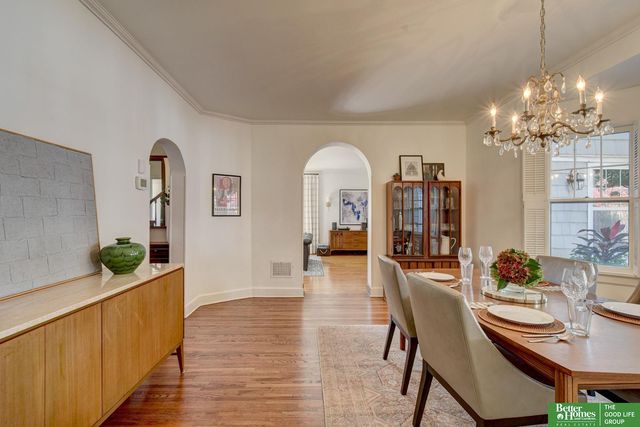 1720 N 52 Street, Omaha, NE 68104