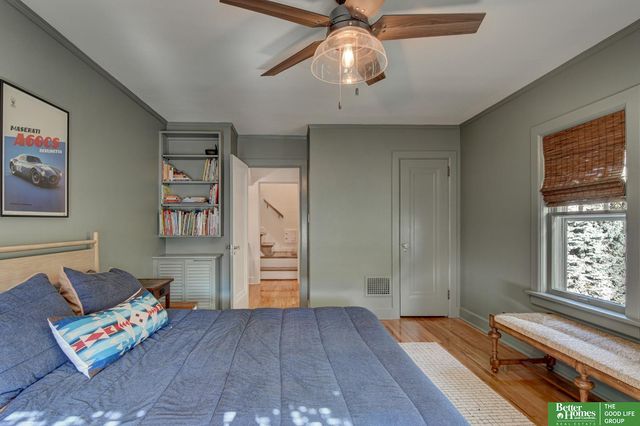 1720 N 52 Street, Omaha, NE 68104