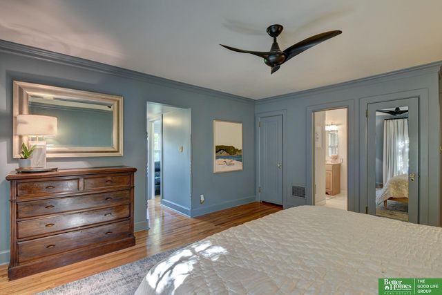 1720 N 52 Street, Omaha, NE 68104