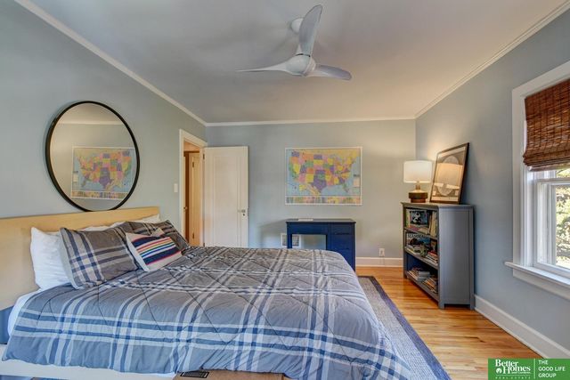 1720 N 52 Street, Omaha, NE 68104