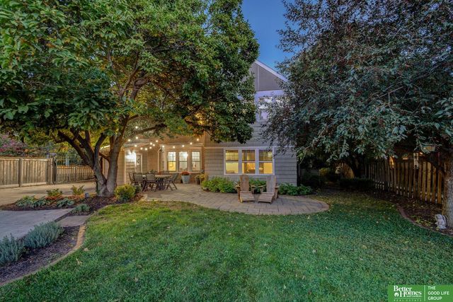 1720 N 52 Street, Omaha, NE 68104