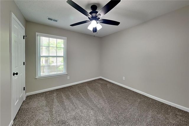 2215 Traywick, Alpharetta, GA 30004