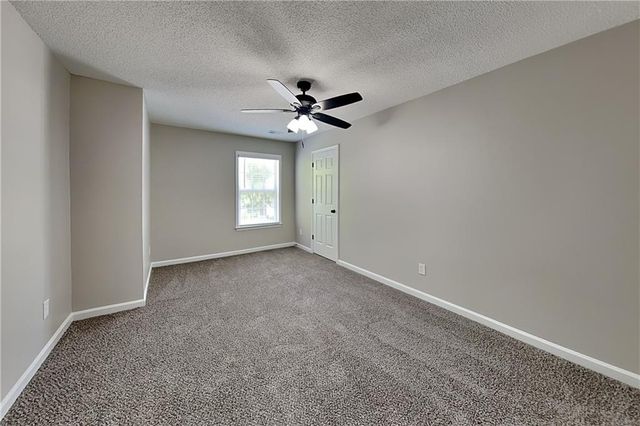 2215 Traywick, Alpharetta, GA 30004