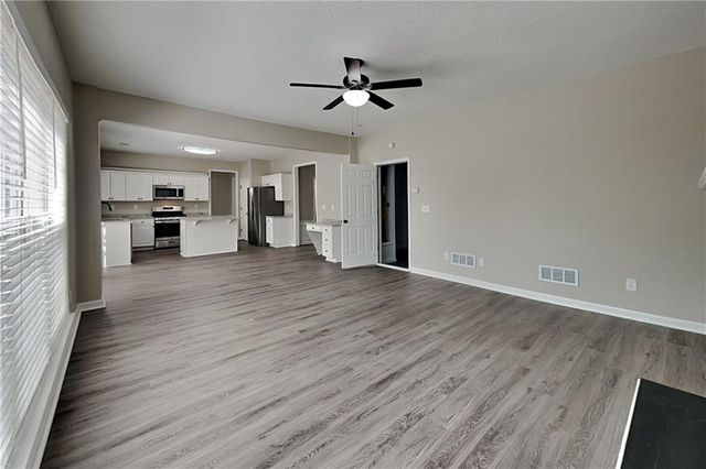 2215 Traywick, Alpharetta, GA 30004