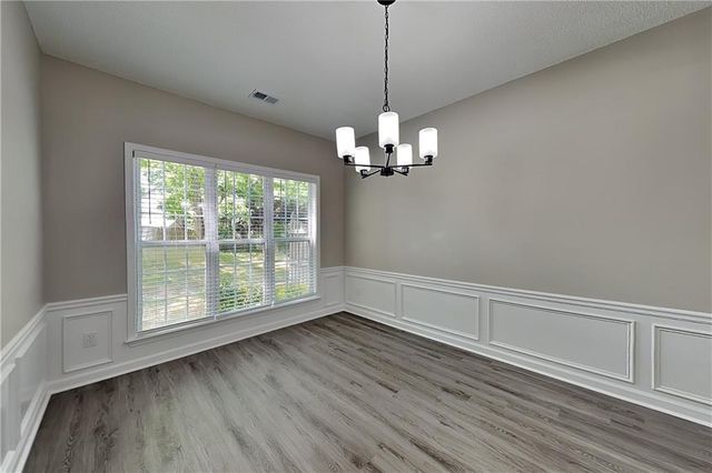 2215 Traywick, Alpharetta, GA 30004
