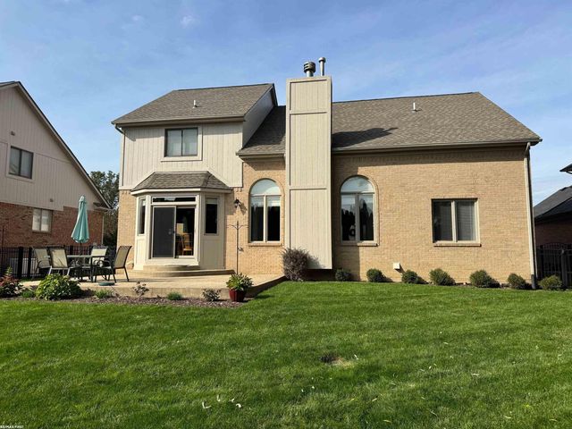 50068 Basil Drive, Macomb, MI 48044