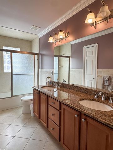 50068 Basil Drive, Macomb, MI 48044