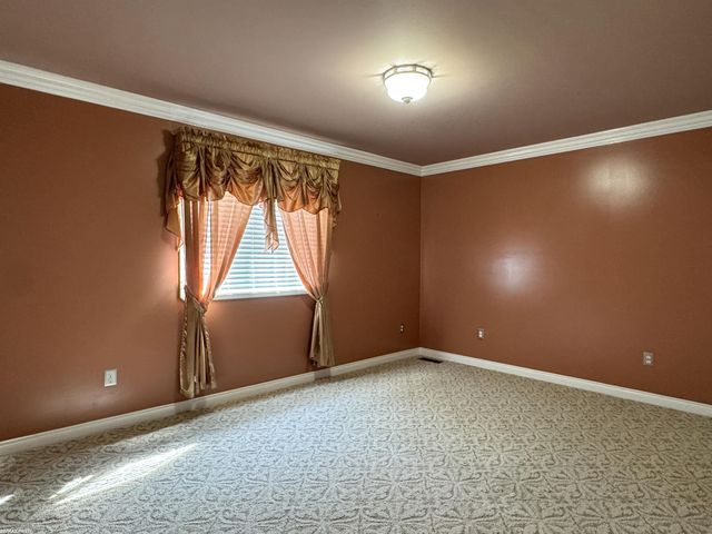 50068 Basil Drive, Macomb, MI 48044