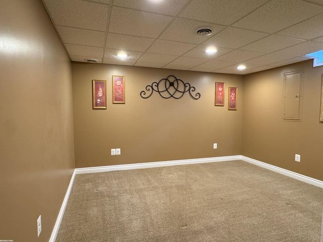 50068 Basil Drive, Macomb, MI 48044