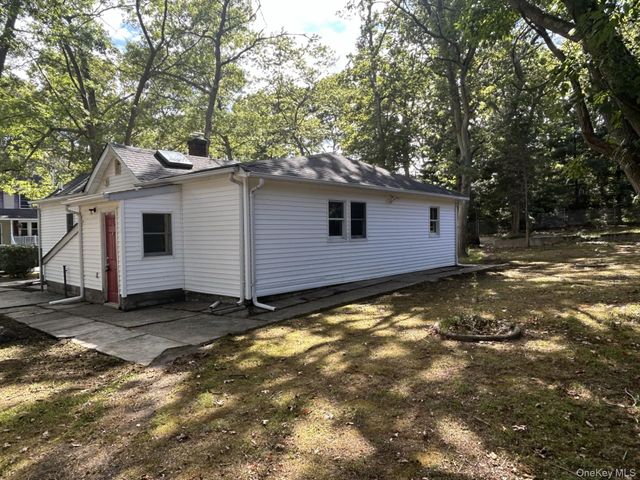 277 Prince Road, Rocky Point, NY 11778