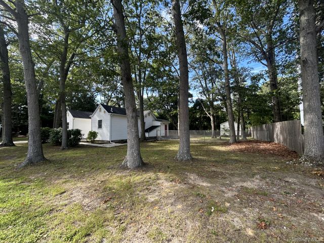 277 Prince Road, Rocky Point, NY 11778