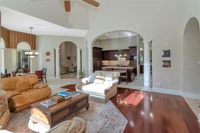 18901 LAKES EDGE WAY, Odessa, FL 33556