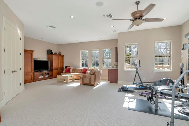 18901 LAKES EDGE WAY, Odessa, FL 33556