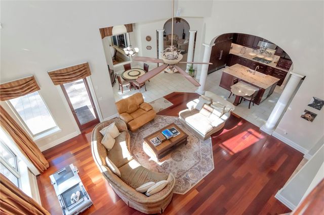 18901 LAKES EDGE WAY, Odessa, FL 33556