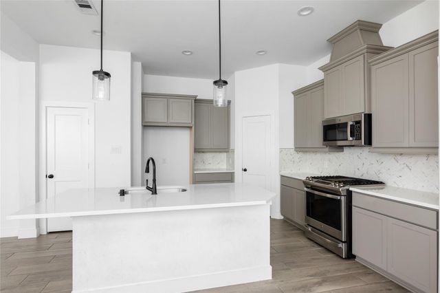 12946 Rio Mariano Lane, Cypress, TX 77433