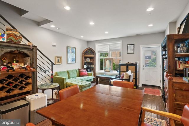 1018 13TH ST SE #2, Washington, DC 20003