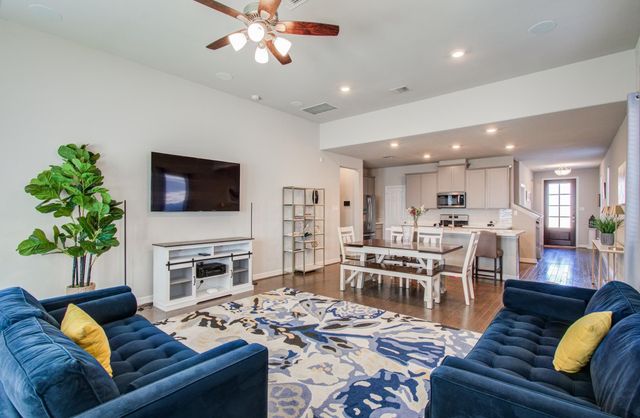 10317 Russell Pines Drive, Rosharon, TX 77583