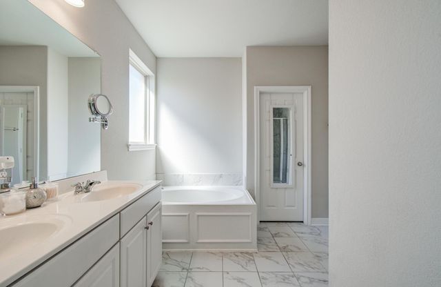 10317 Russell Pines Drive, Rosharon, TX 77583