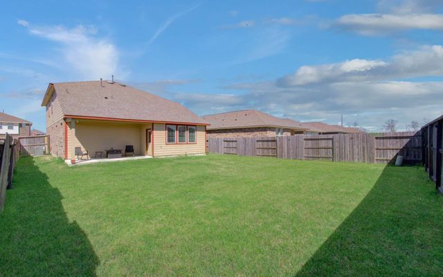 10317 Russell Pines Drive, Rosharon, TX 77583