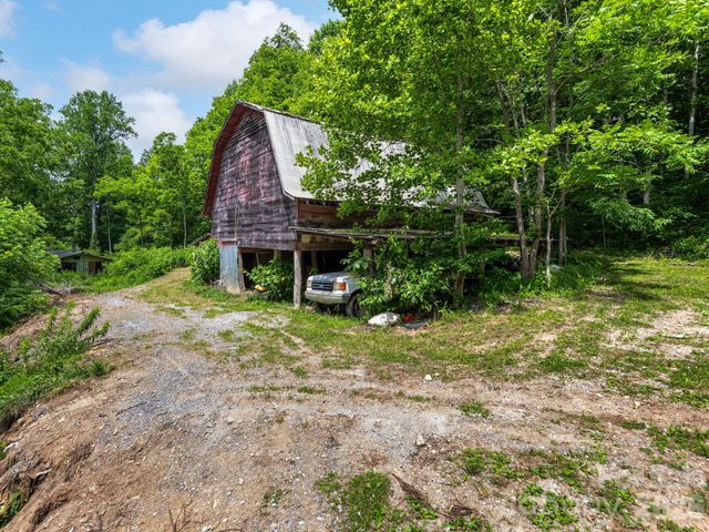 181 Harley Davidson Drive, Canton, NC 28716