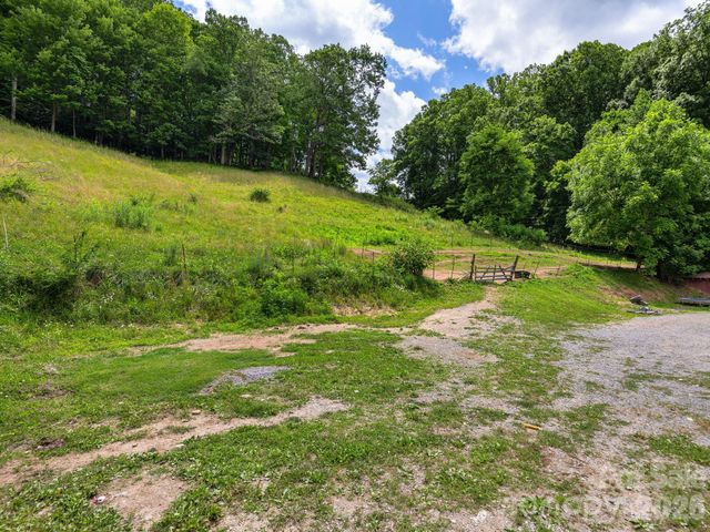 181 Harley Davidson Drive, Canton, NC 28716