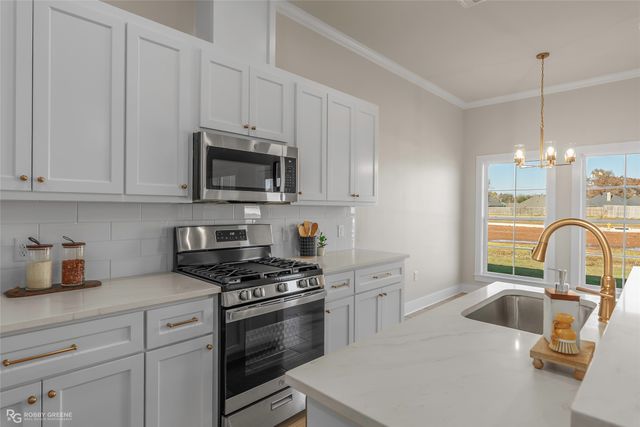 1947 Rossie Lee Drive, Bossier City, LA 71112