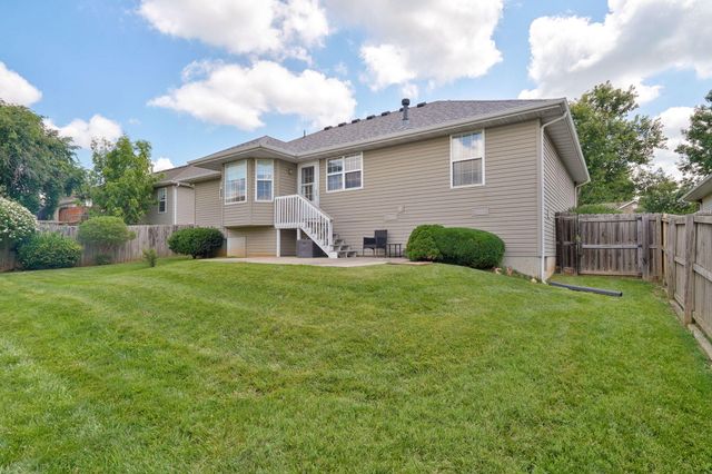 3523 S Brunswick Avenue, Springfield, MO 65809