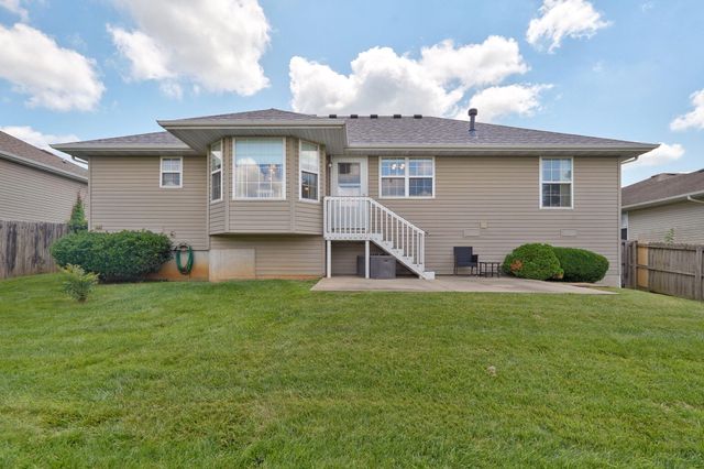 3523 S Brunswick Avenue, Springfield, MO 65809
