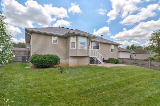 3523 S Brunswick Avenue, Springfield, MO 65809