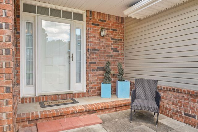 3523 S Brunswick Avenue, Springfield, MO 65809