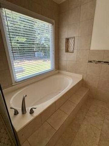 1936 Abinger Way, Lawrenceville, GA 30043