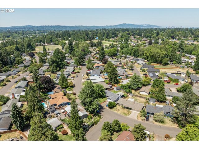 6601 Se PLUM Dr, Milwaukie, OR 97222