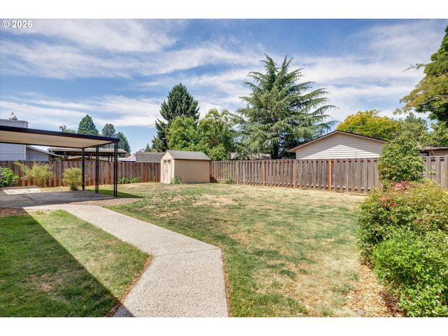 6601 Se PLUM Dr, Milwaukie, OR 97222