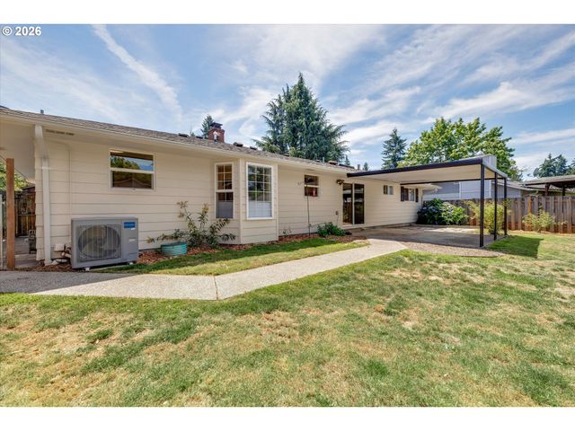 6601 Se PLUM Dr, Milwaukie, OR 97222