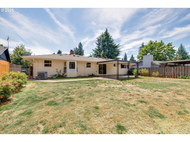 6601 Se PLUM Dr, Milwaukie, OR 97222