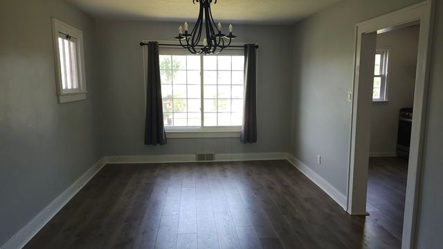 821 7th AVENUE, Coraopolis, PA 15108