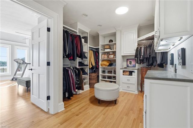 771 48th ST W, Norfolk, VA 23508