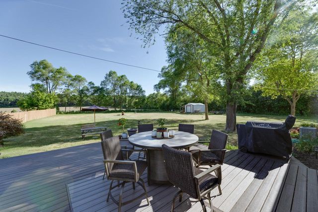 213 W State ROAD, North Prairie, WI 53153