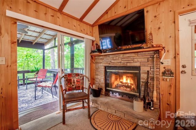 21 Bear Cub Drive, Spruce Pine, NC 28777