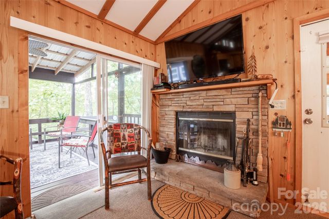 21 Bear Cub Drive, Spruce Pine, NC 28777