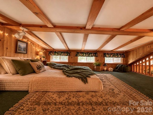 21 Bear Cub Drive, Spruce Pine, NC 28777