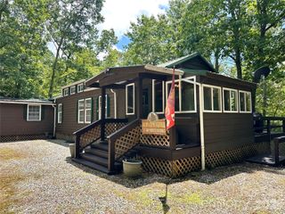 21 Bear Cub Drive, Spruce Pine, NC 28777
