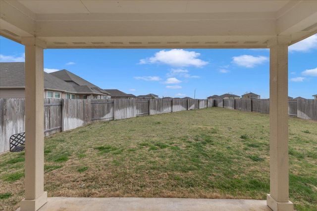 405 Grasslands TRL, Hutto, TX 78634