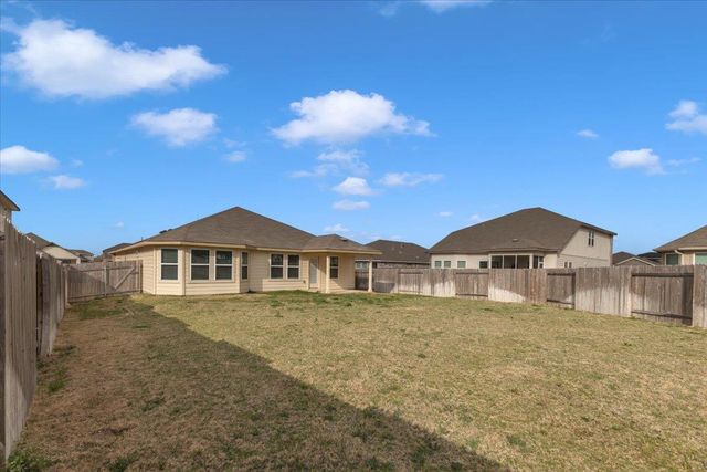 405 Grasslands TRL, Hutto, TX 78634