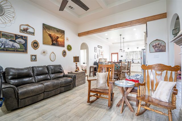 5900 S Lakeside Hills Court, Granbury, TX 76048