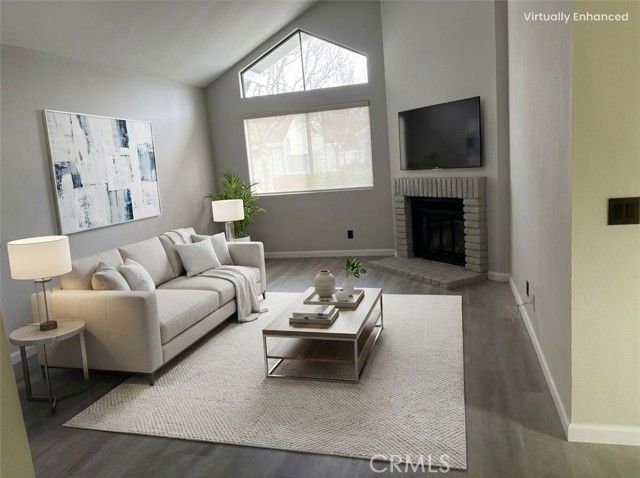 16 Amberleaf, Irvine, CA 92614