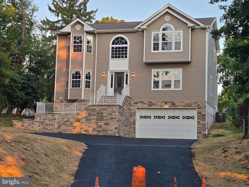 473 FRANKLIN BLVD, Somerset, NJ 08873
