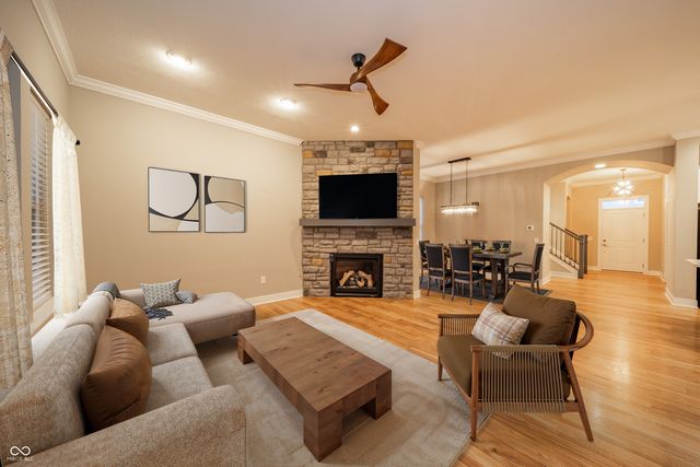 2105 Granville Drive, Westfield, IN 46074